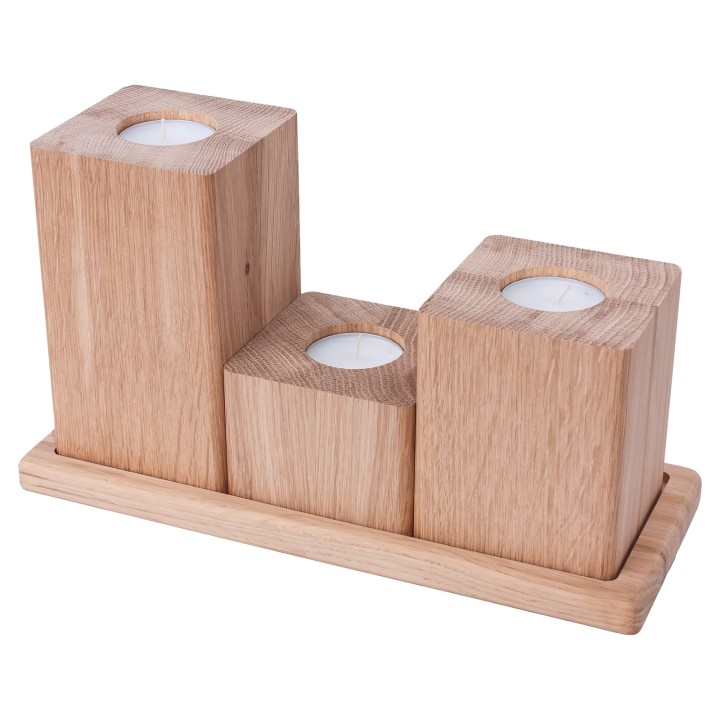 Set aus Eichenholz-Kerzenständern