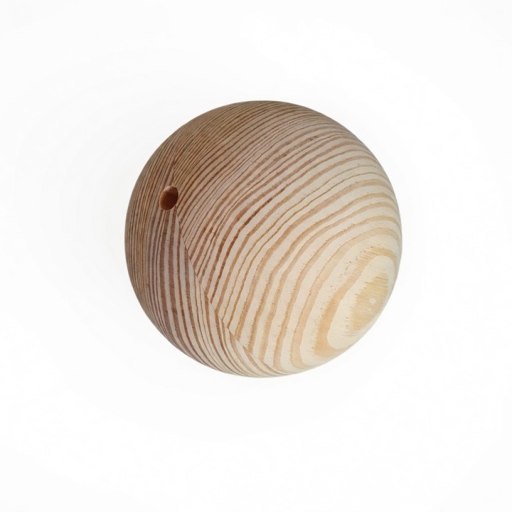 Kiefernholzkugel, Durchmesser 100 mm, mit Loch