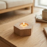 Sechseckiger Kerzenständer aus Eichenholz