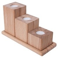 Set aus Eichenholz-Kerzenständern